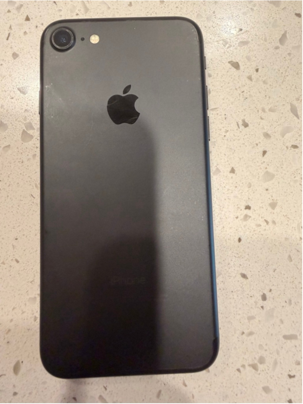 Apple iPhone 7 32GB Black Factory Unlocked Smartphone – 80% Battery Health - Picture 3 of 10